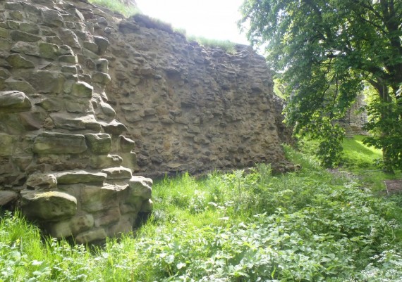 Pontefract Castle, Gascoigne Tower, rear wall after consolidation and rough-racking